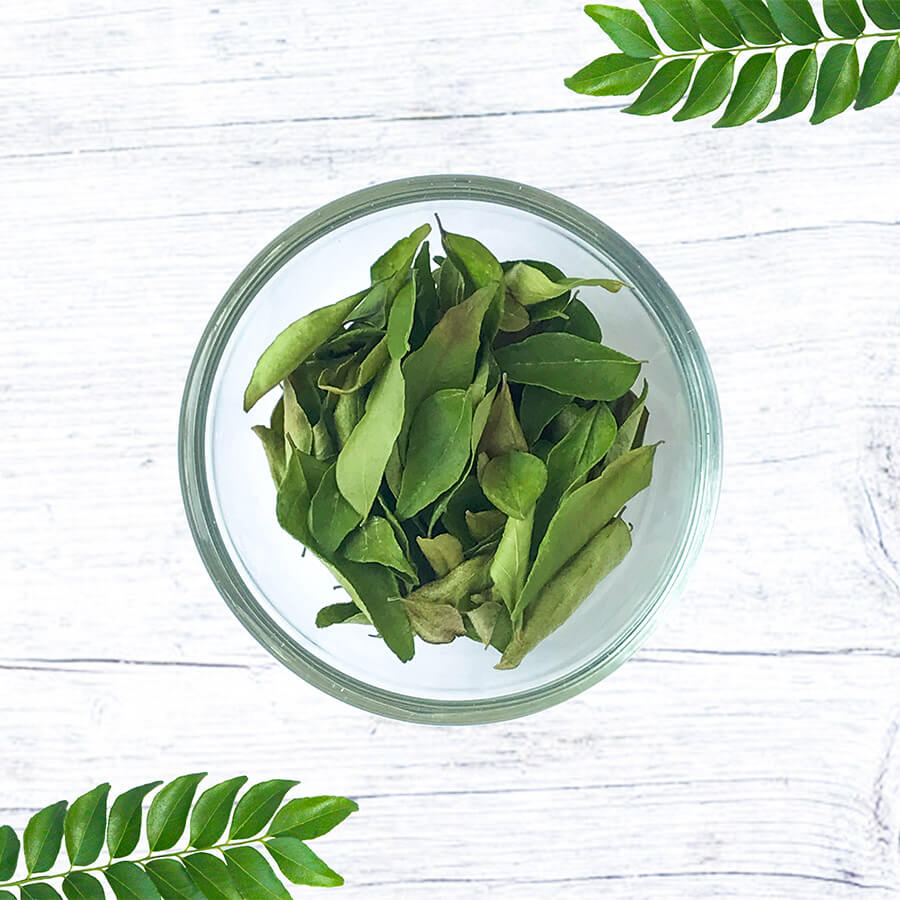 Curry leaves Whole